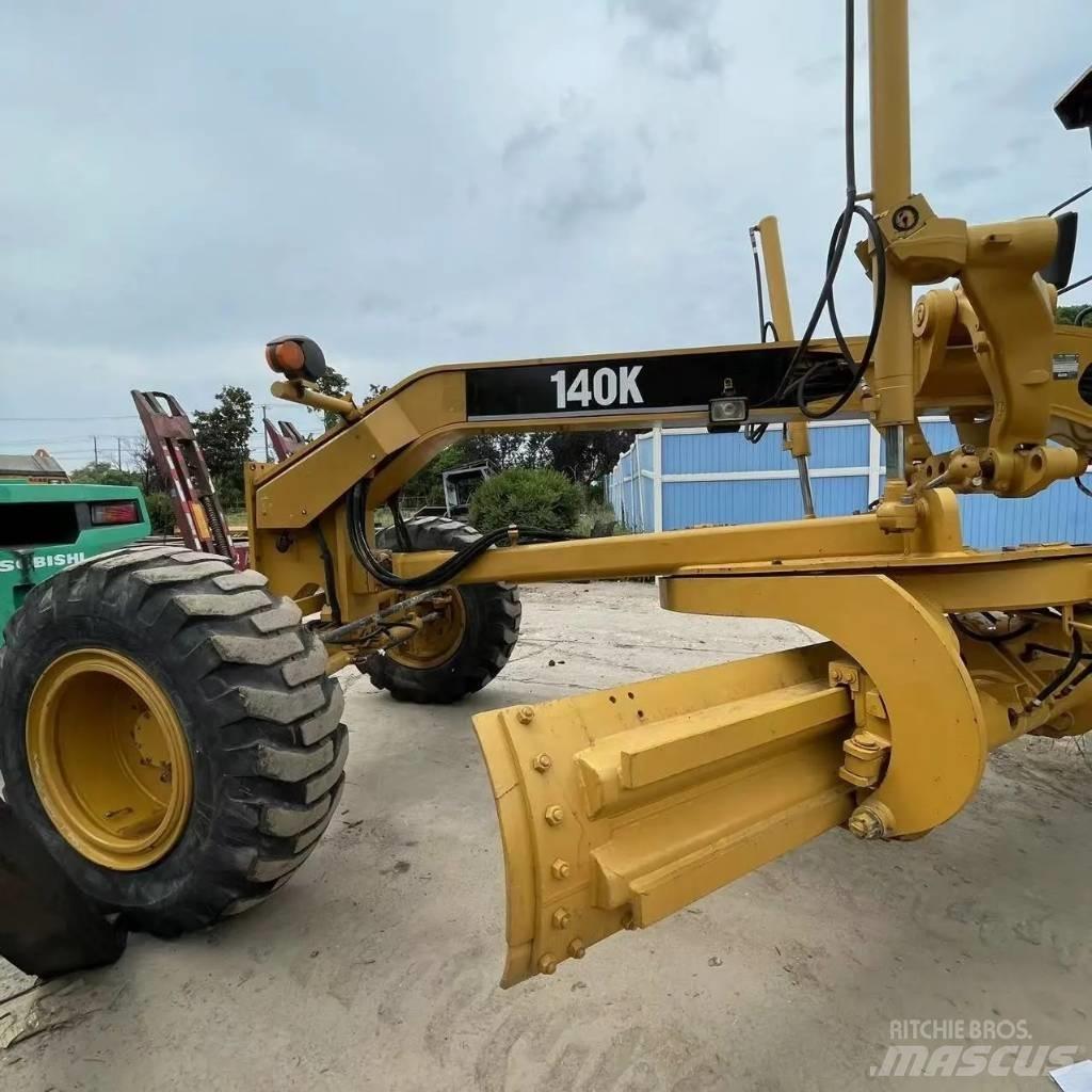 CAT 140 K Graders
