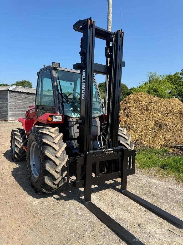Manitou M 26.4 Rough terrain trucks