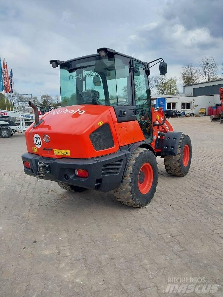 Kubota R 070 Wheel loaders