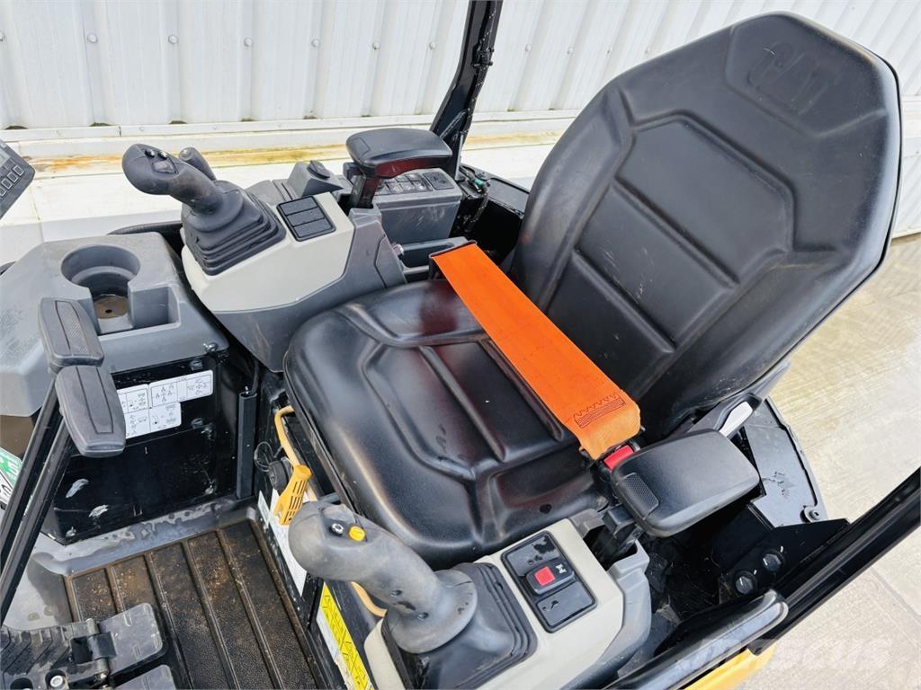 CAT 301.7CR Mini excavators < 7t (Mini diggers)