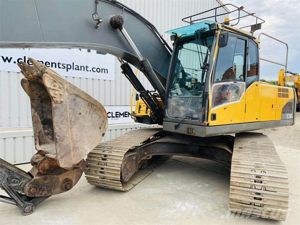 Volvo EC210CL Crawler excavators