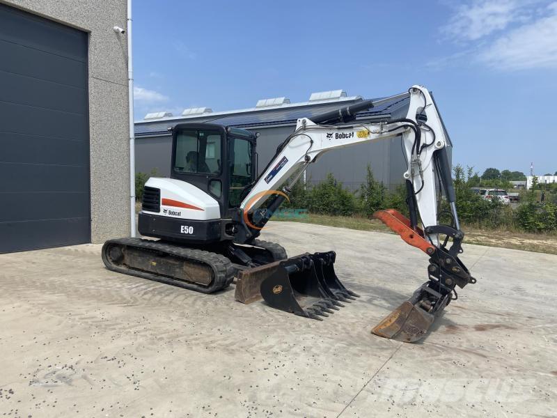 Bobcat E 50 Wheeled excavators