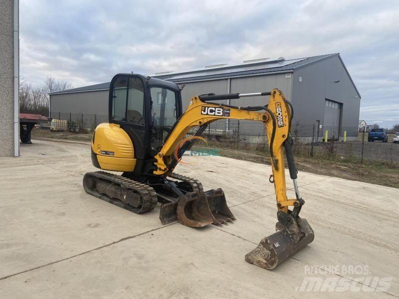 JCB 802 Wheeled excavators