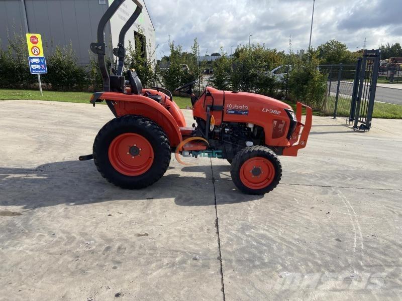 Kubota L1-382 Tractors