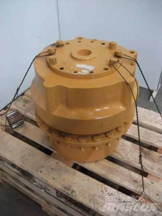 CASE 921C Transmission
