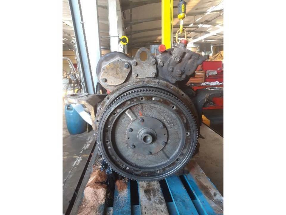 CAT 730 Transmission
