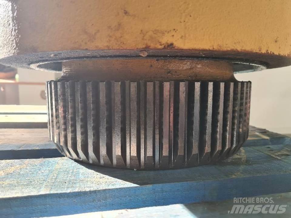 CAT 980F Transmission