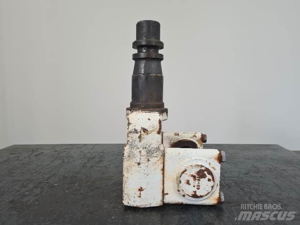 CAT D7H Transmission