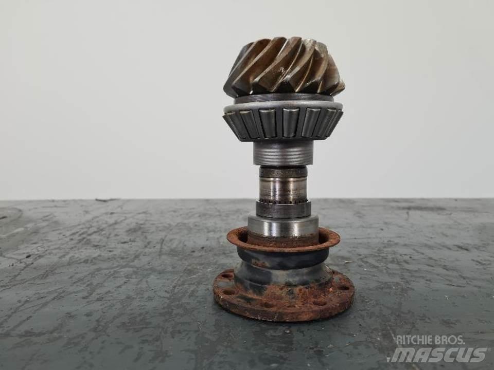 CAT M318 Transmission