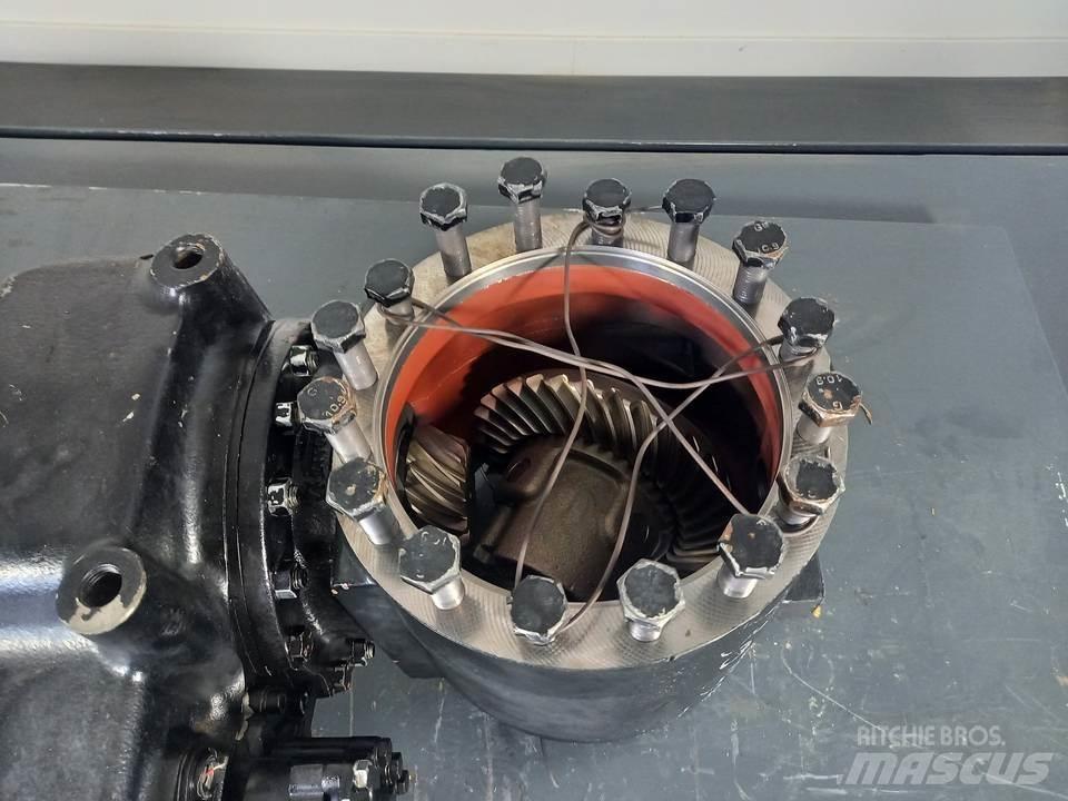 CAT M320F Transmission
