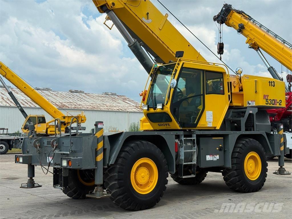 Grove RT530E-2 Rough terrain cranes