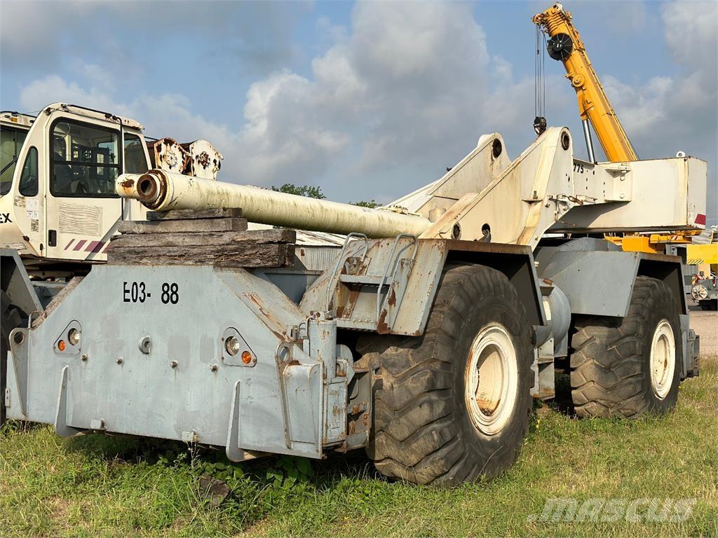 Terex RT 775 Rough terrain cranes