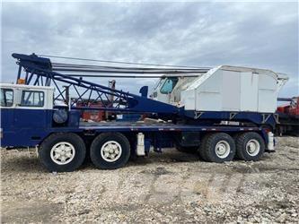 American 7530 All terrain cranes