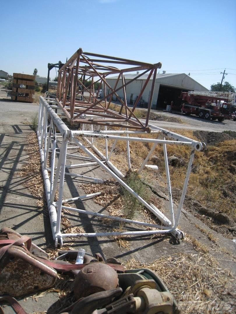 Grove  Other lifting machines