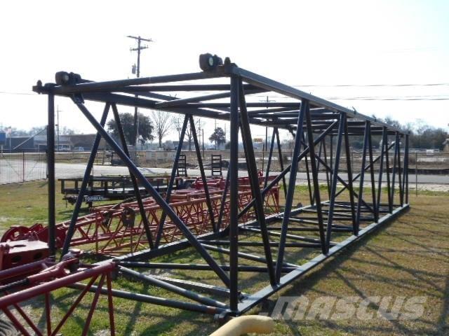 Manitowoc  Booms and arms