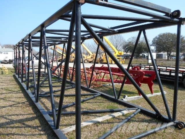 Manitowoc  Booms and arms