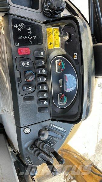 CAT 432 E Backhoe loaders