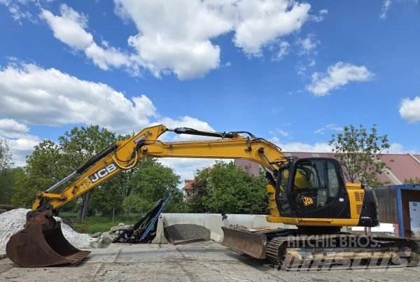 JCB JZ 235 LC Crawler excavators