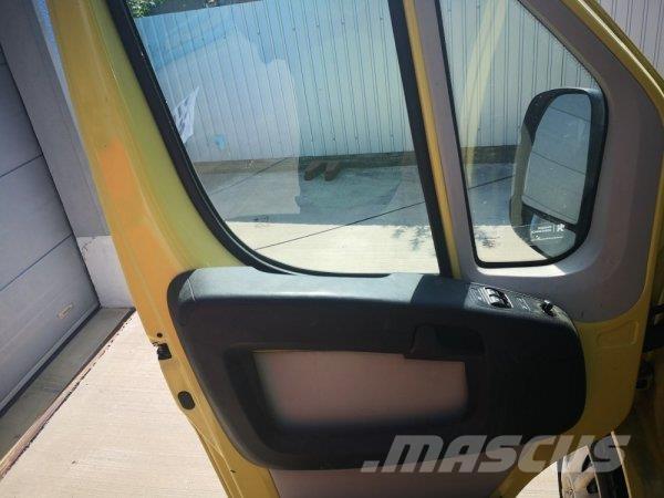 Peugeot Boxer 2.2D Construction - Others