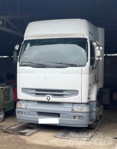 Renault 420 DCI Tractor Units