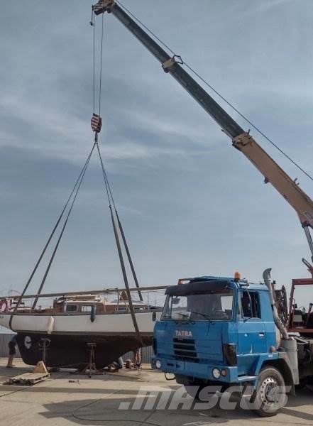 Tatra T815 +(ČKD) AD 20 Crane trucks