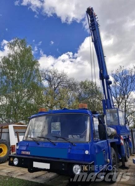 Tatra T815 +(ČKD) AD 28 Crane trucks