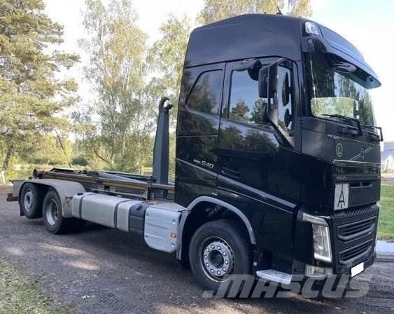 Volvo FH 540 Hook lift trucks