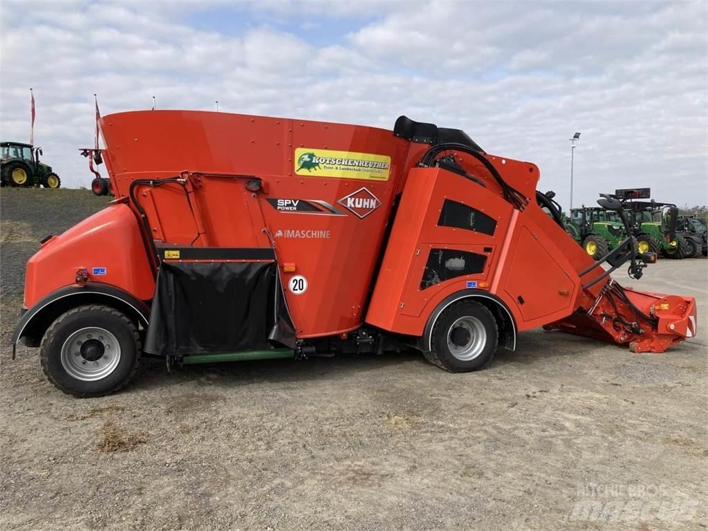 Kuhn SPV Mixer feeders