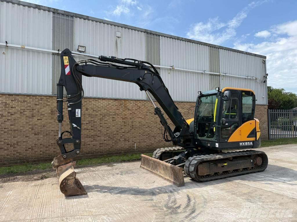 Hyundai HX 85 A Midi excavators  7t - 12t
