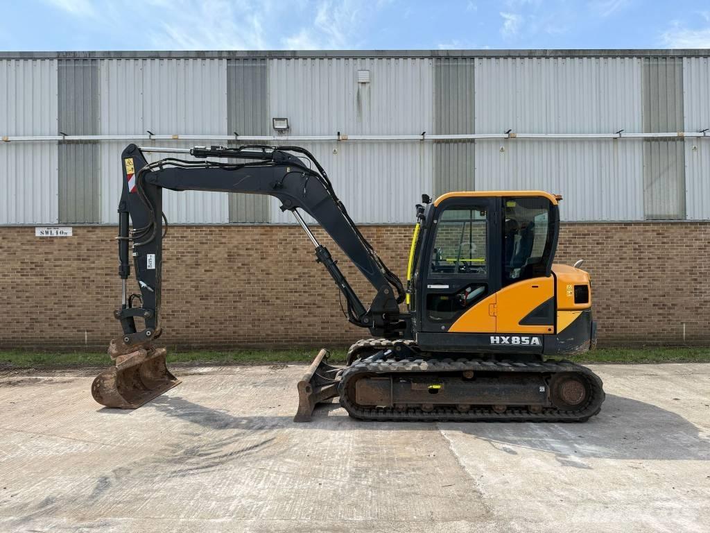 Hyundai HX 85 A Midi excavators  7t - 12t