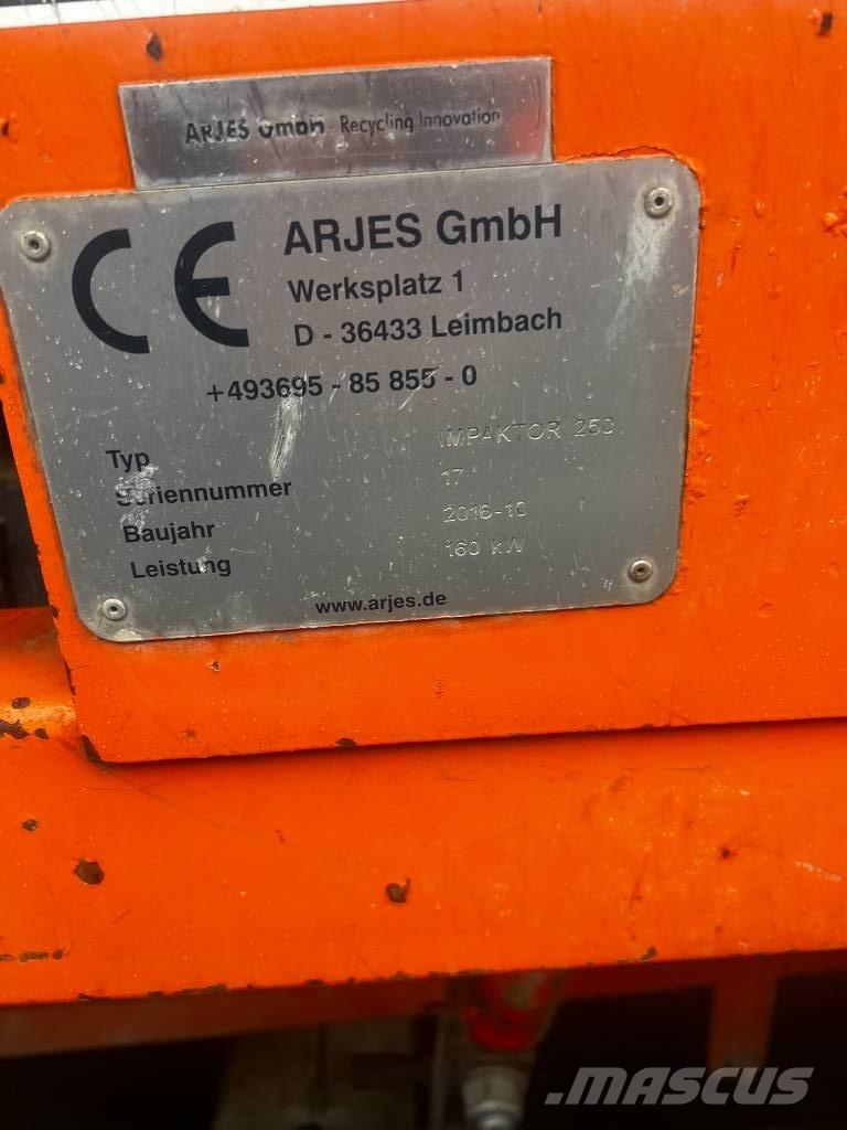 Arjes Impaktor 250 Mobile crushers