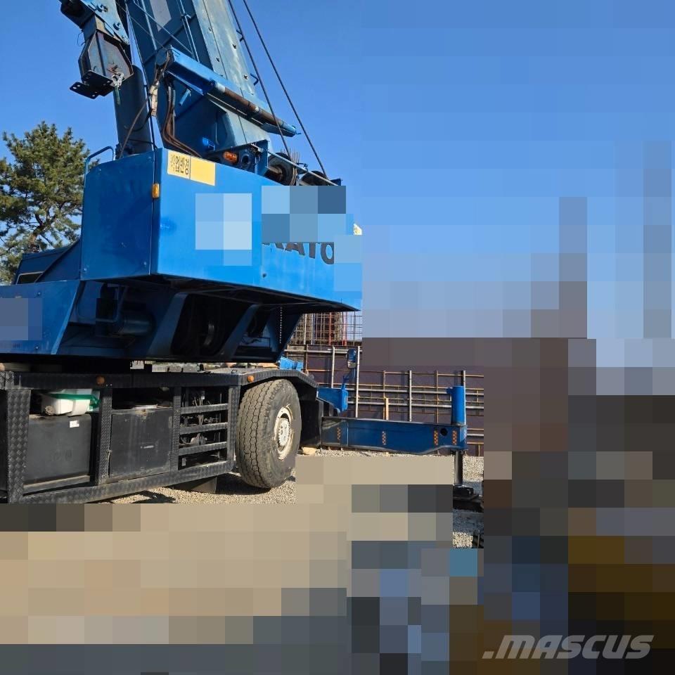 Kato SS 500 Rough terrain cranes