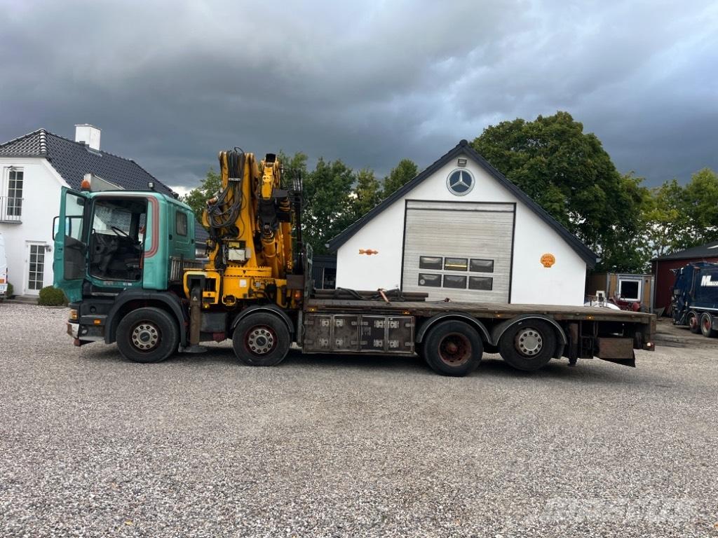 Scania 124 G 420 Crane trucks