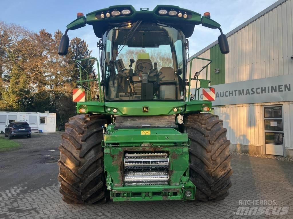 John Deere 8600 Forage harvesters