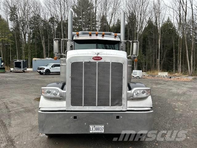 Peterbilt 389 Tractor Units
