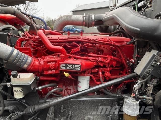 Peterbilt 389 Tractor Units