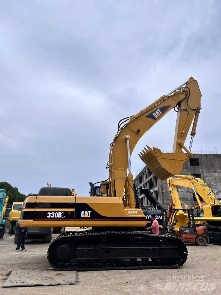 CAT 330 B Crawler excavators