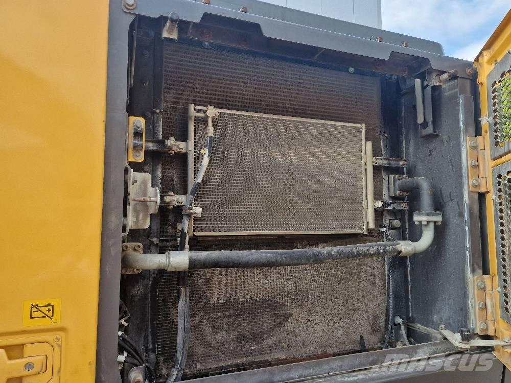 Volvo EC 250EL Crawler excavators