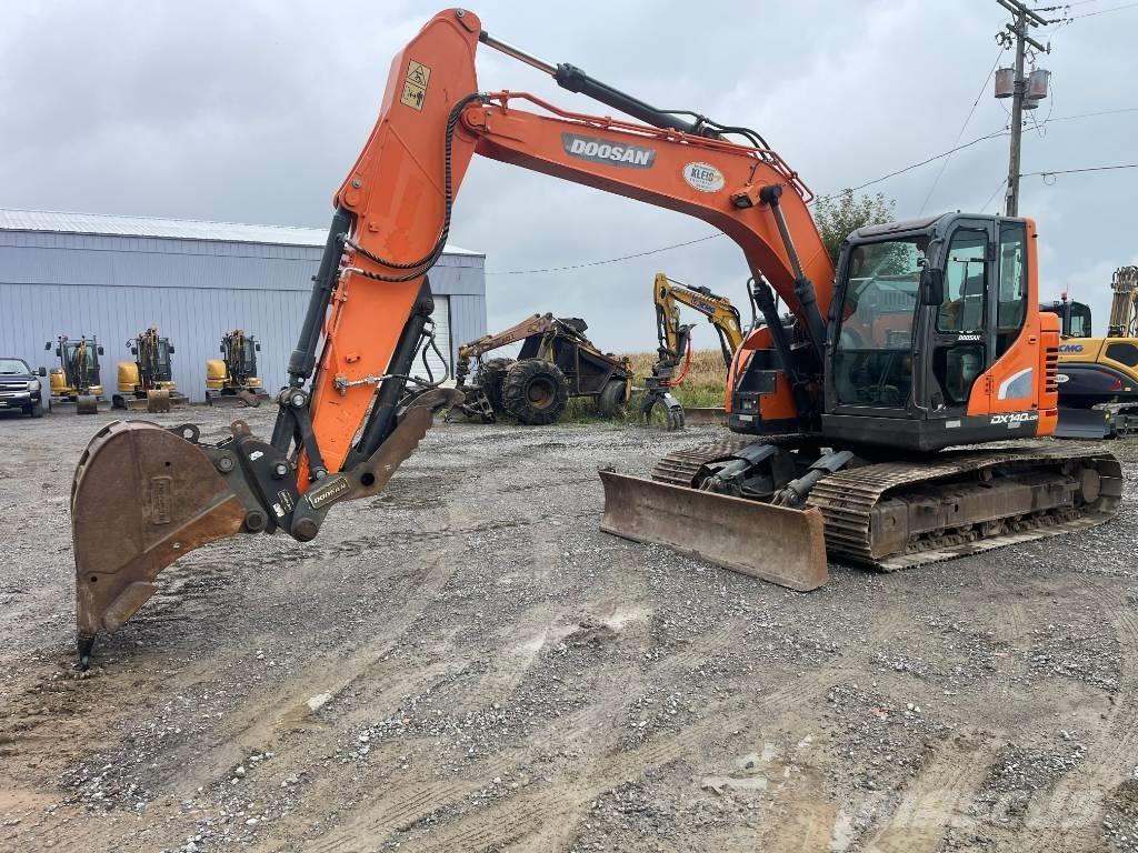 Doosan DX 140 LCR Crawler excavators