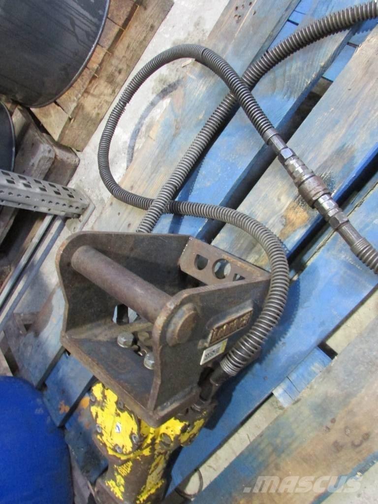 Atlas Copco SB 52 Hammers / Breakers