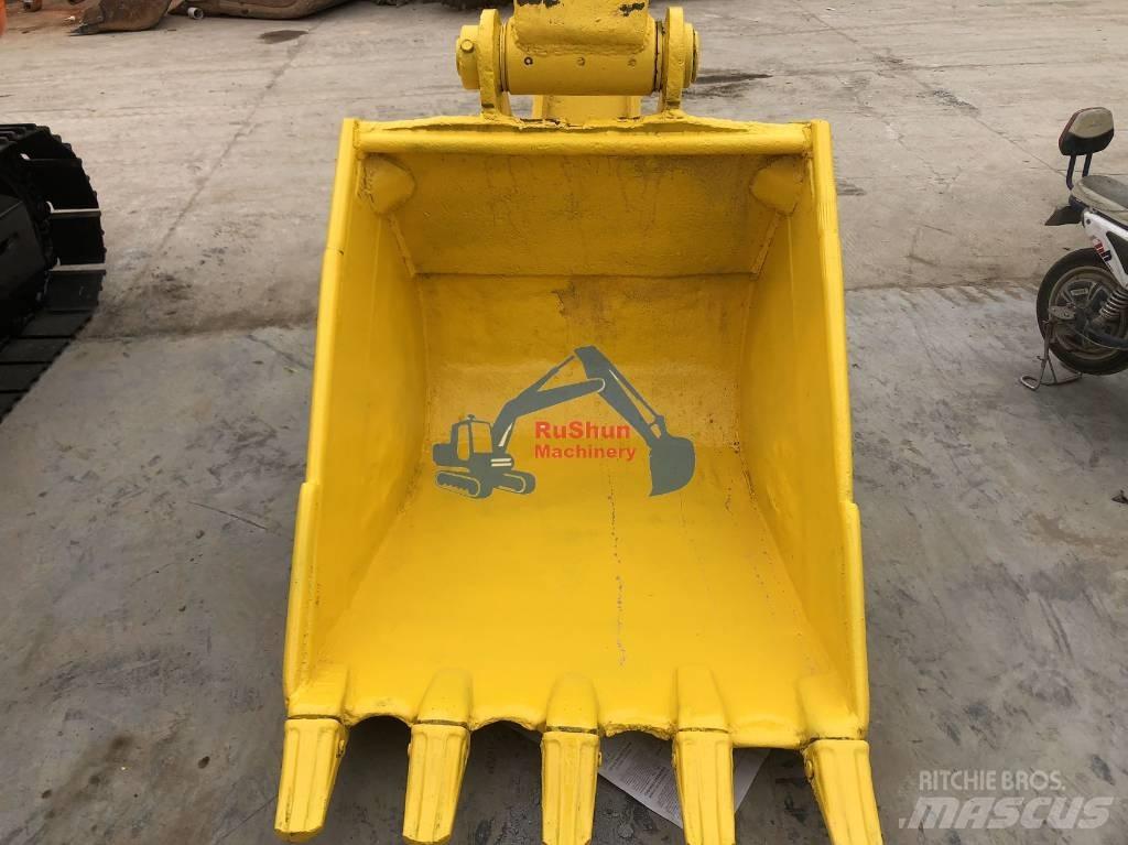 Komatsu PC200-6 Midi excavators  7t - 12t
