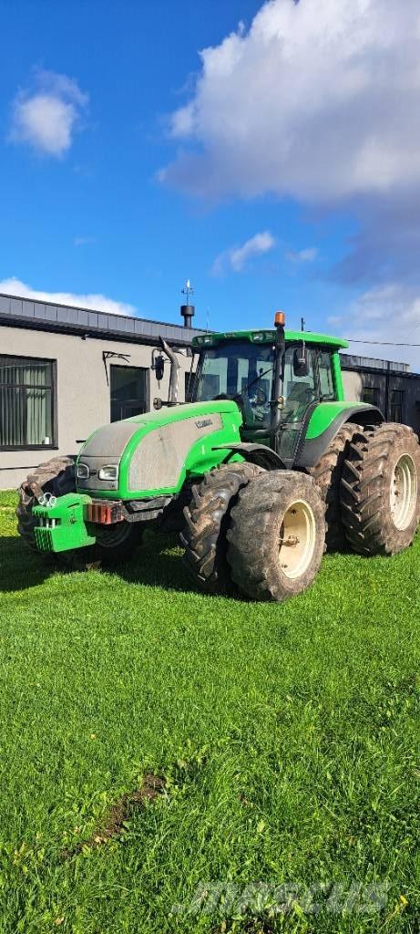 Valtra T170-4 Tractors