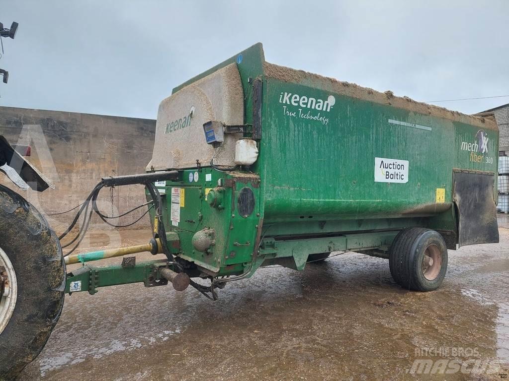 Keenan MF360 Mixer feeders