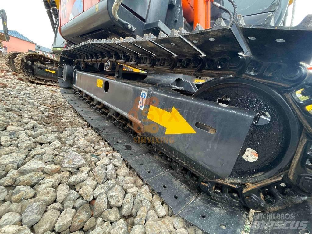 Hitachi ZX 70 Midi excavators  7t - 12t