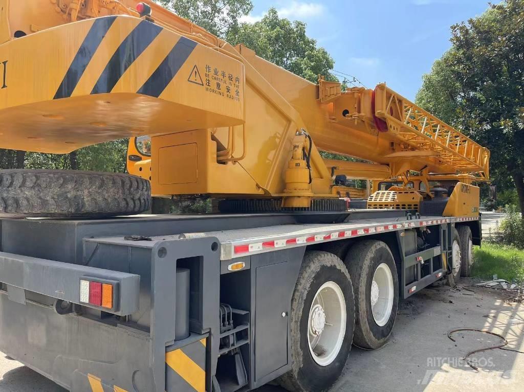 XCMG QY70K-II Winches, hoists and material lifts