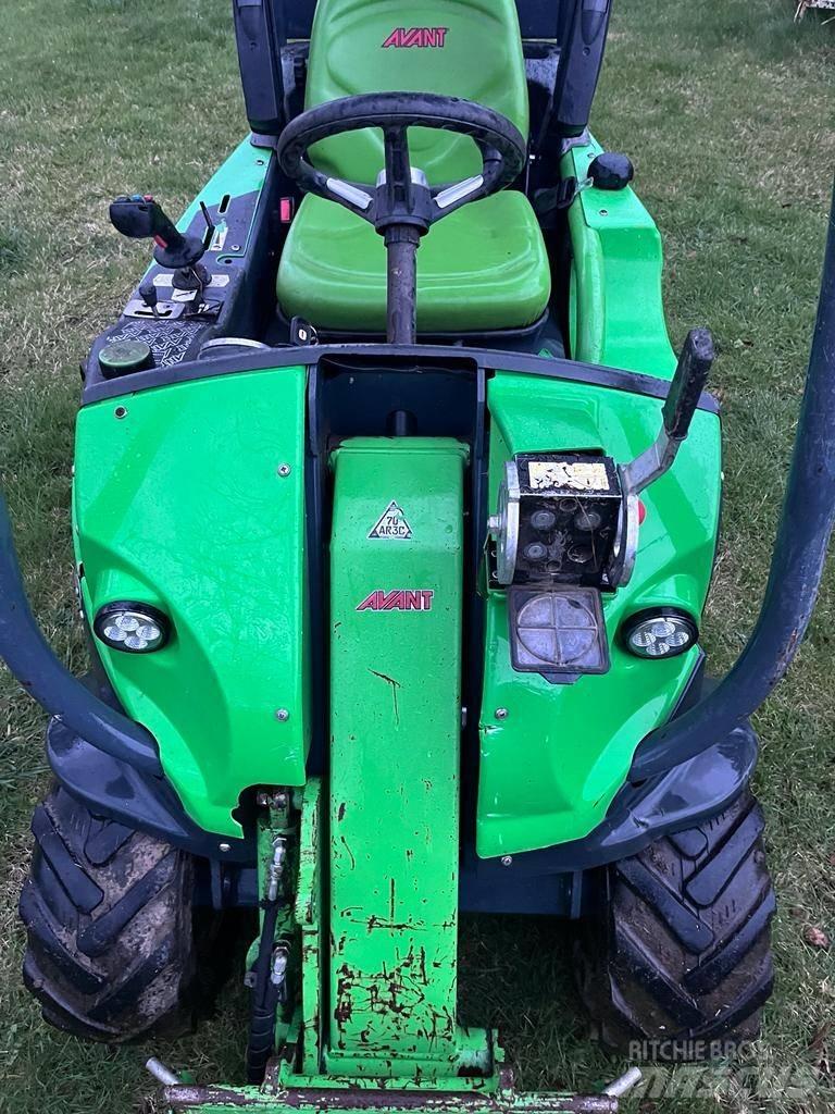 Avant 225 Multi purpose loaders
