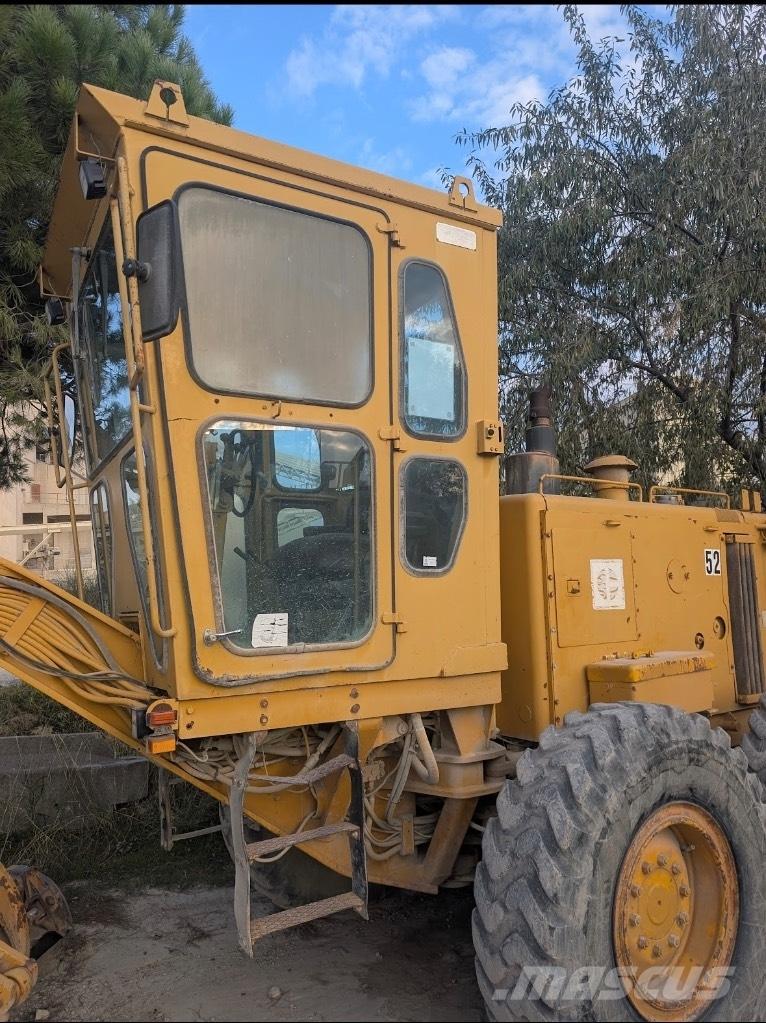 CAT 12 G Graders