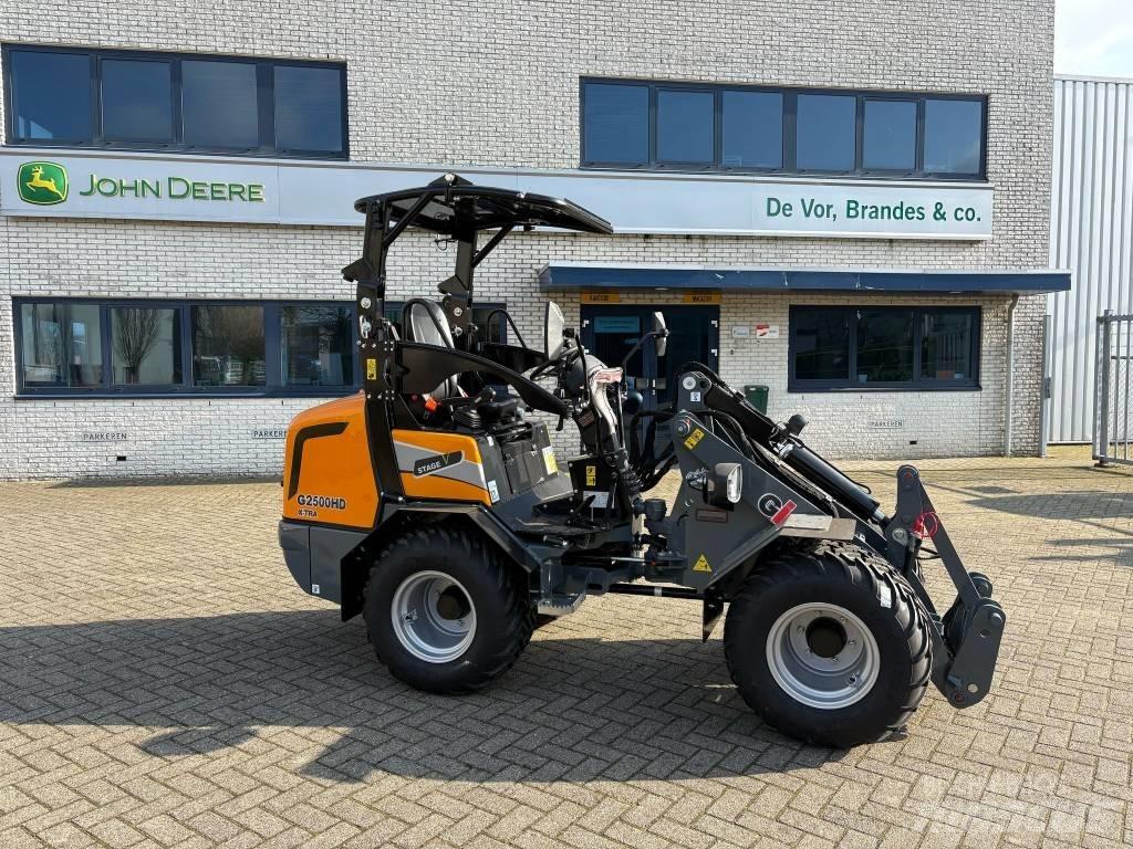 Giant G2500HD Xtra Mini loaders