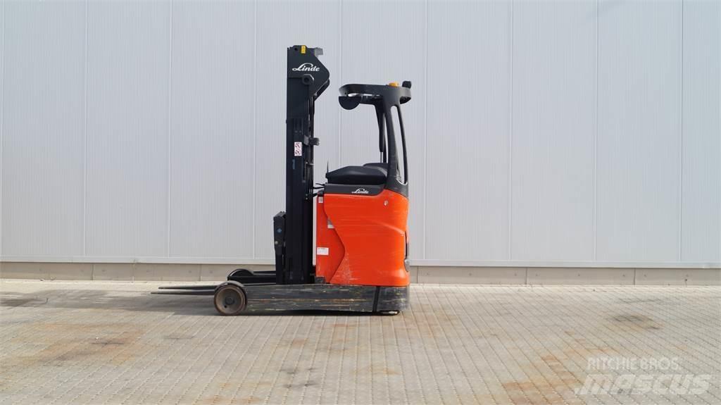 Linde R16 Reach trucks