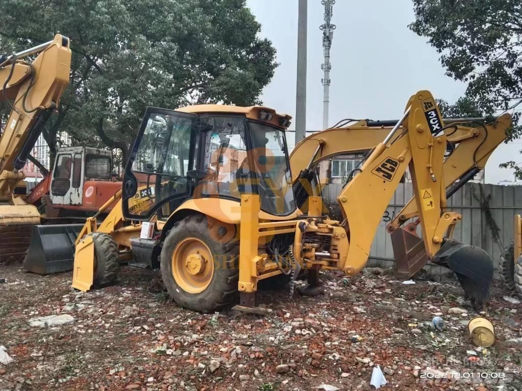 JCB 3 CX Backhoe loaders